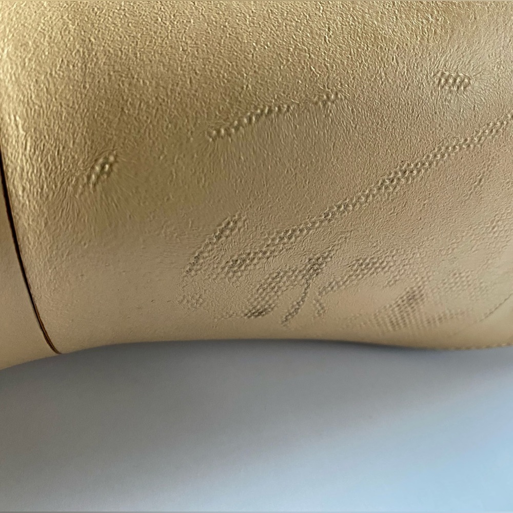 Tentazione Due leather shoulder bag
Made in Italy - Picture 13 of 15